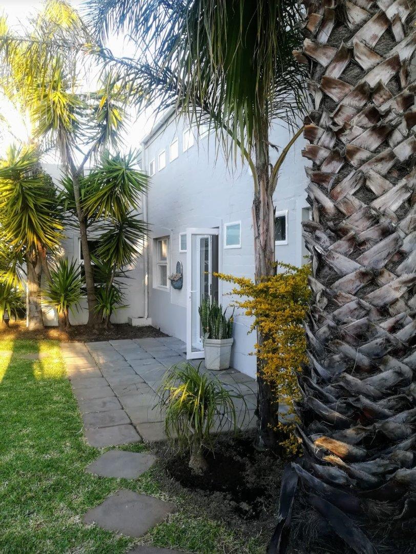 5 Bedroom Property for Sale in Parklands Western Cape